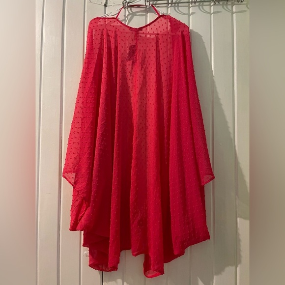 Torrid Pink Raspberry Chiffon
Clip Dot Cocoon Kimono Womens size plus size 5/6 - Picture 6 of 9